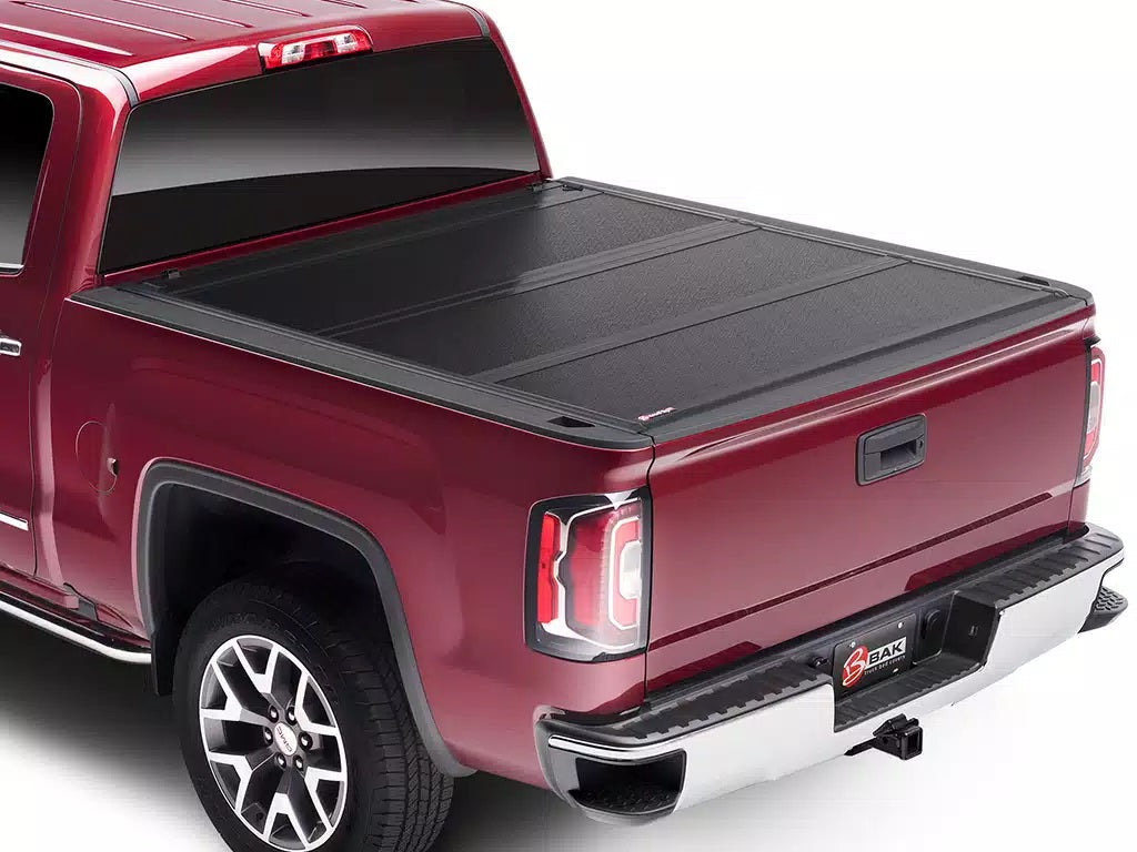 BAK Industries 1126133 FiberMax Tonneau Cover | 2020-2022 Silverado/Sierra 2500HD/3500HD