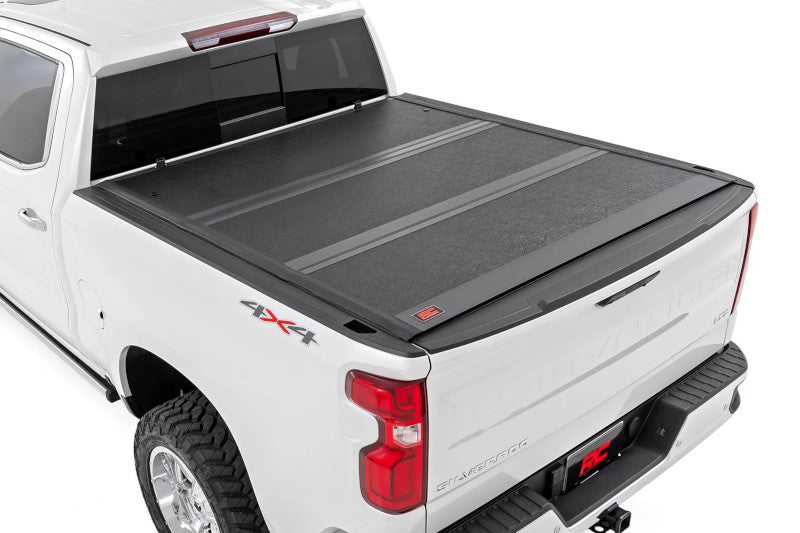 Rough Country 47119651B Hard Low Profile Bed Cover | 2014-2019 Silverado/Sierra 2500HD/3500HD 6.75ft Bed