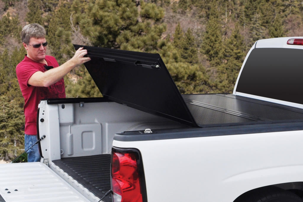 BAK Industries 226100 G2 Tonneau Cover | 2004-2013 Silverado/Sierra 1500 5.8ft Bed