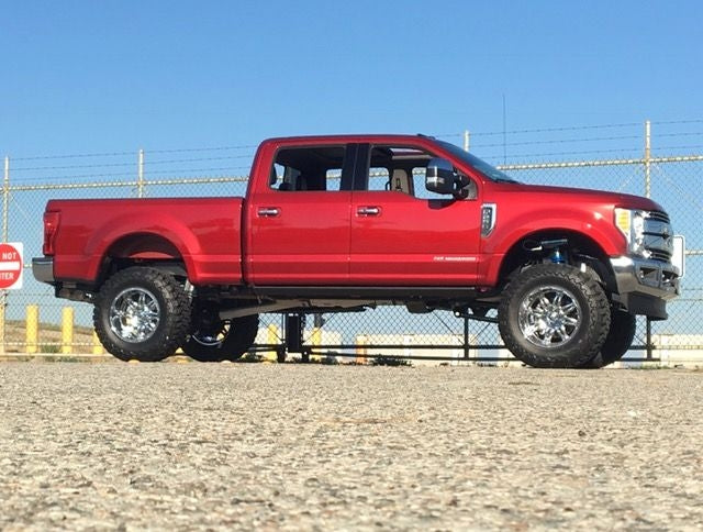 SuperLift K171KG 6in 4-link Suspension Lift w/ King Coilover Conversion | 2017-2022 Ford F250/F350